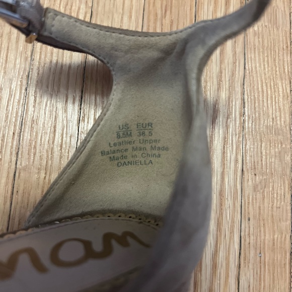 Sam Edelman Daniella Ankle Strap Sandal Oatmeal Suede Size 8.5 - Picture 7 of 9